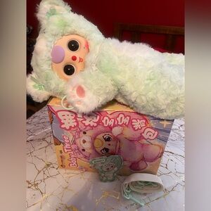 Baby Three Hugging Backpack Mint Green